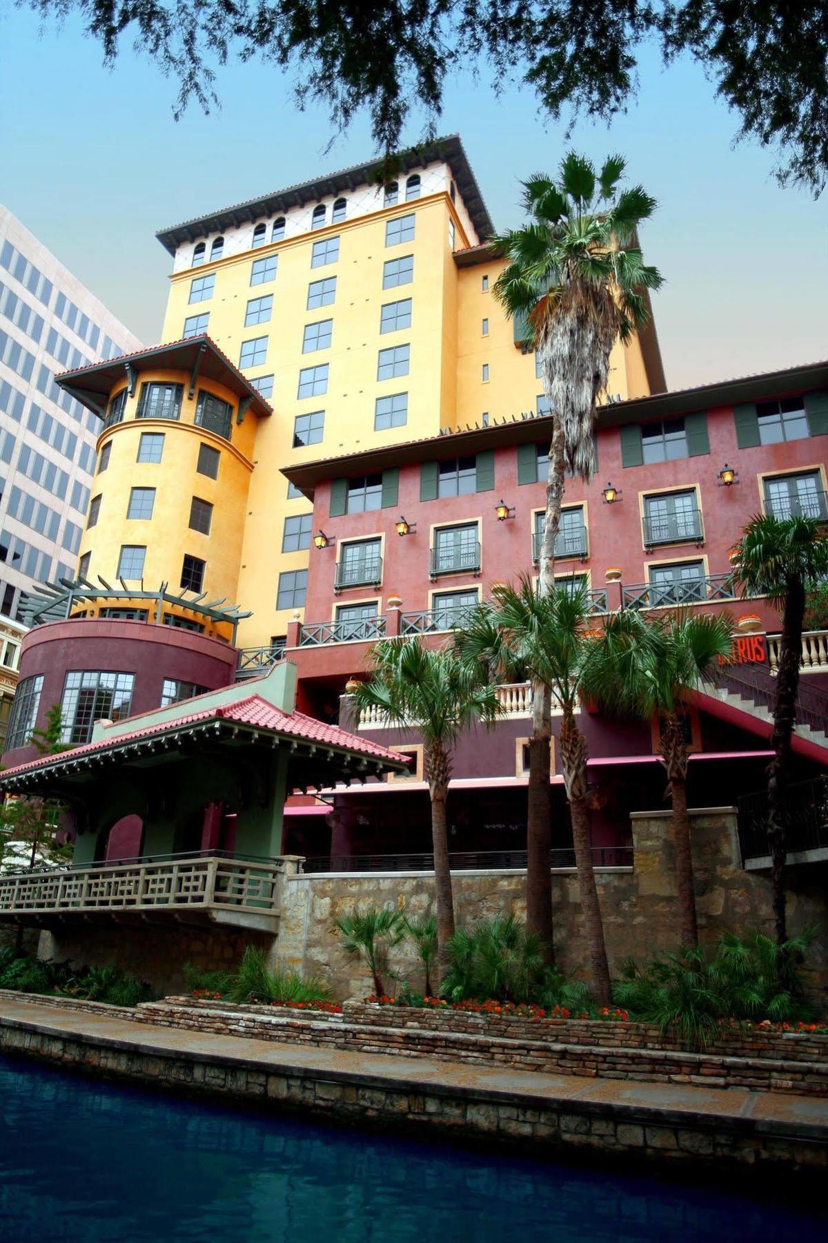 Valencia Riverwalk San Antonio
