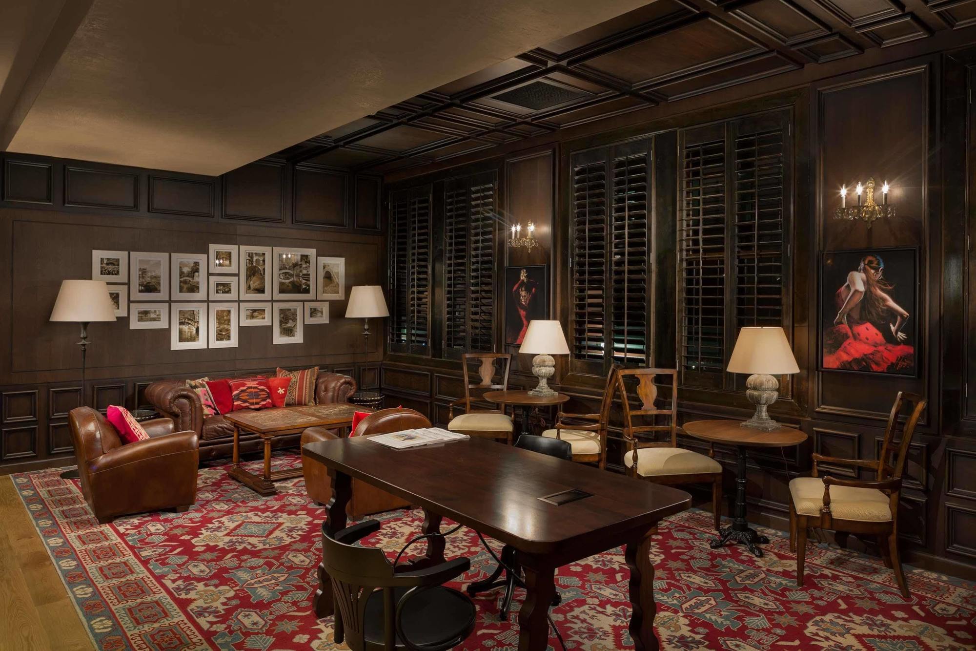 Hotel Valencia Riverwalk 4*
